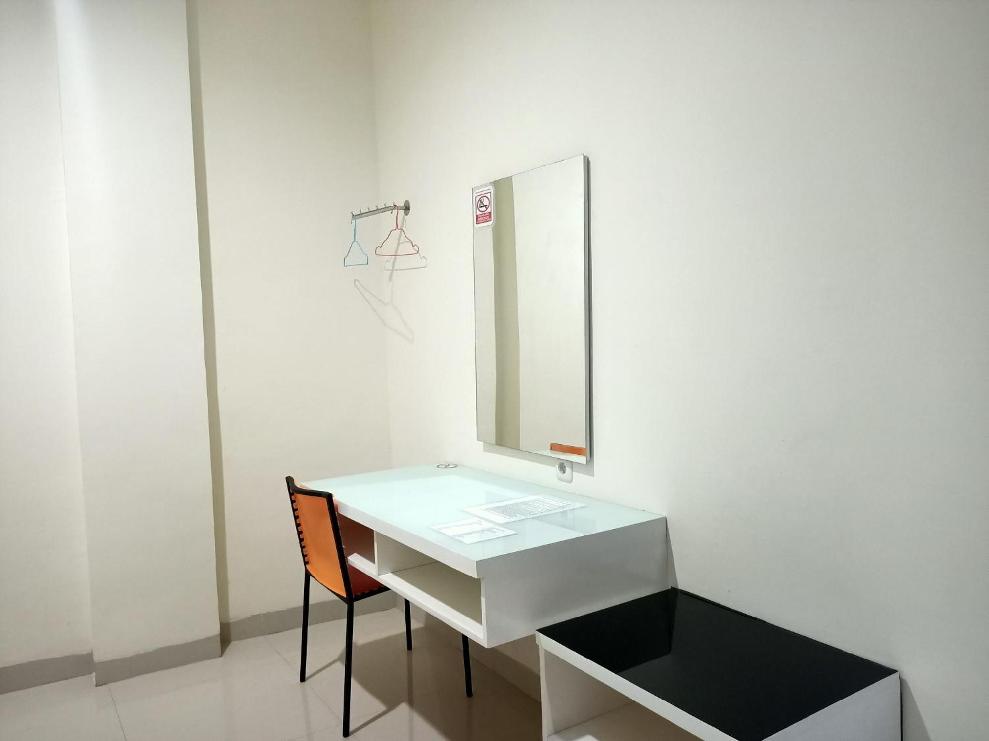 Oyo 93538 Millow Kost Near Gedung Rektorat Iain Parepare Luaran gambar